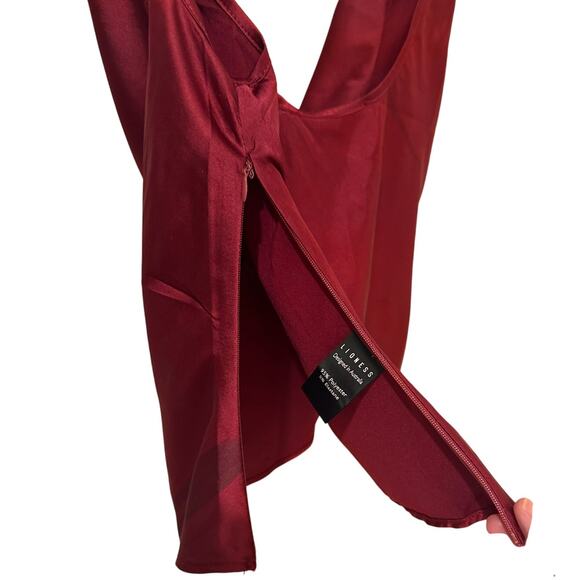 LIONESS Delilah Satin Cowl Top in Burgundy Coquette Night Out, size S NWOT - Picture 8 of 10